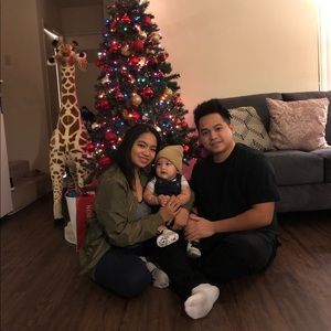 Meet your Posher, Charisse anne